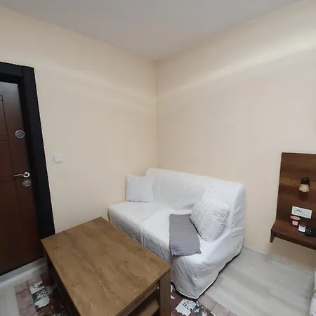 Malavi Dv1 Small Center