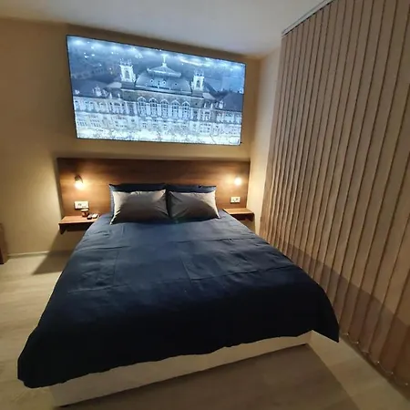 Malavi Dv1 Small Center Apartment *