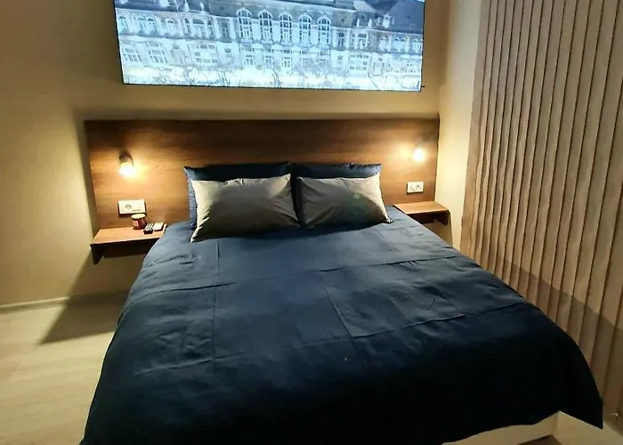 Malavi Dv1 Small Center Апартаменты Русе